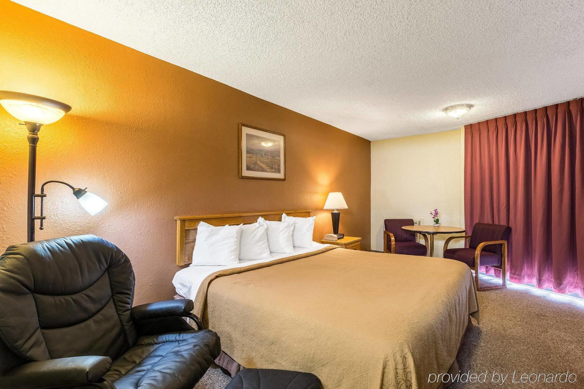 Quality Inn Omaha Exteriör bild