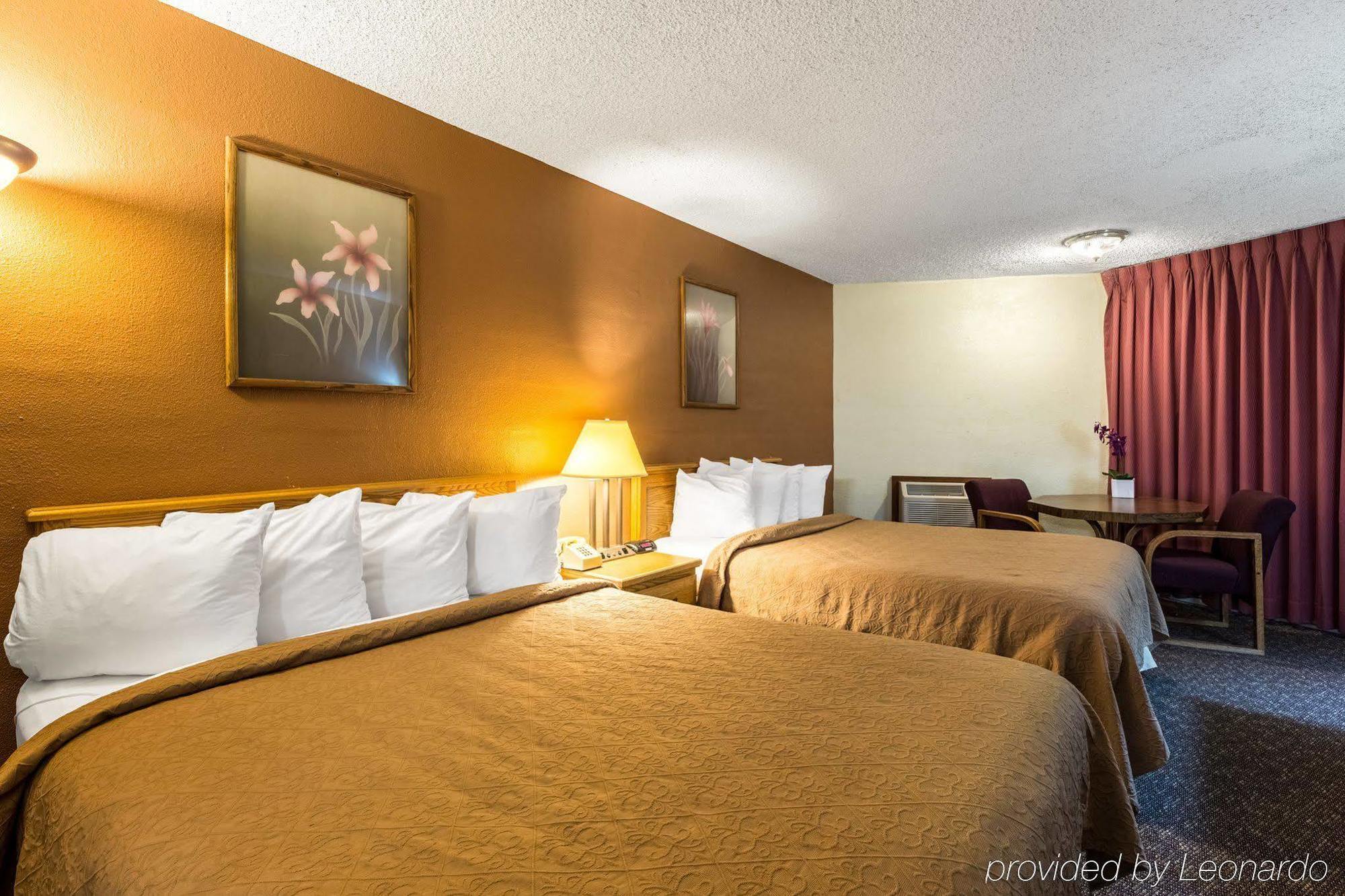 Quality Inn Omaha Exteriör bild